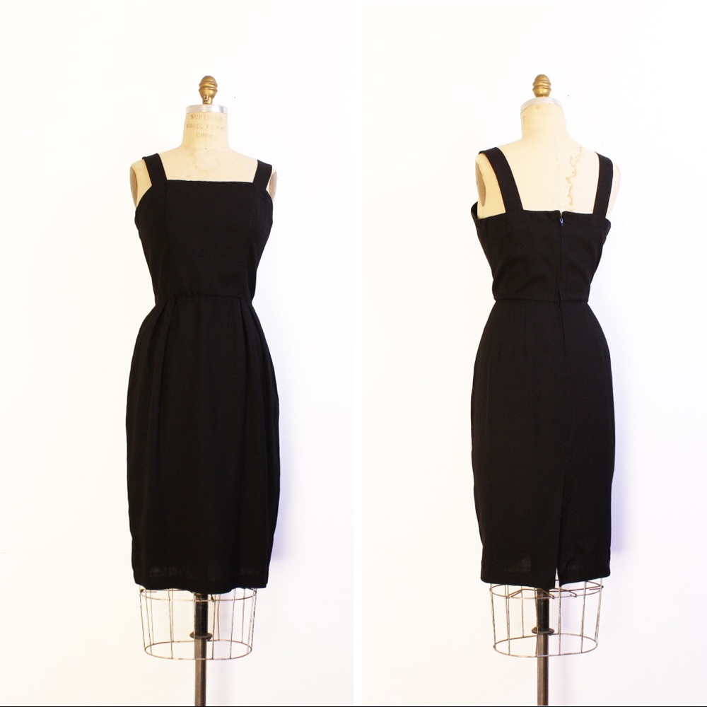SOLD // 1960s black linen wiggle dress